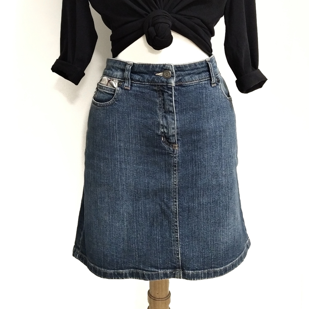 *SOLD* BURBERRY Denim Skirt A-Line US 06 - Picture 2 of 8